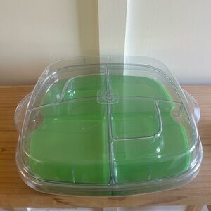 The Pampered Chef 2292 Cool & Serve Set Square Tray With Deviled Eggs Holder